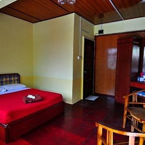 Superior Double or Twin Room Garden View